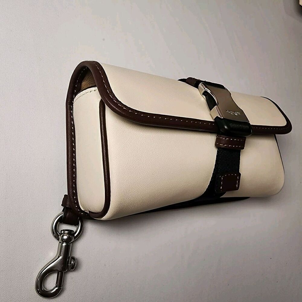 NWT Coach CU238 Leather Racer Pouch In Chalk Maple - Picture 2 of 6